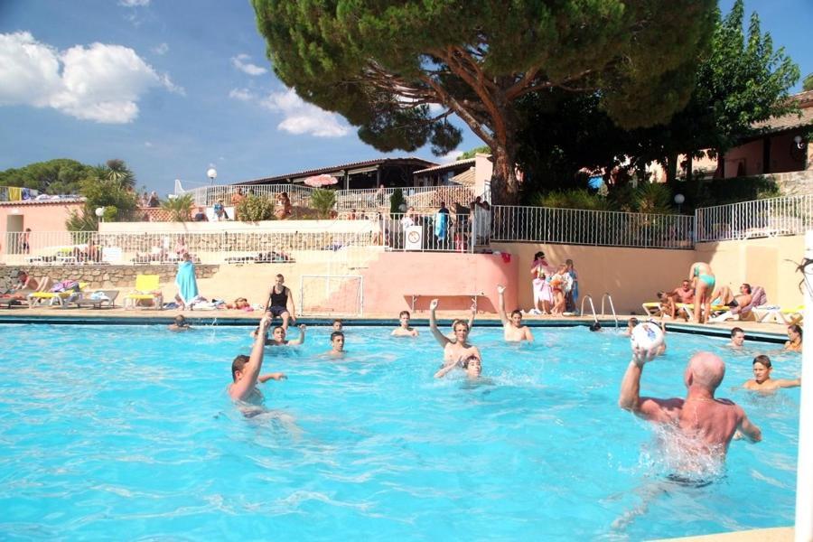 Camping Montana Parc - Gassin Golfe De St Tropez - Maeva Esterno foto